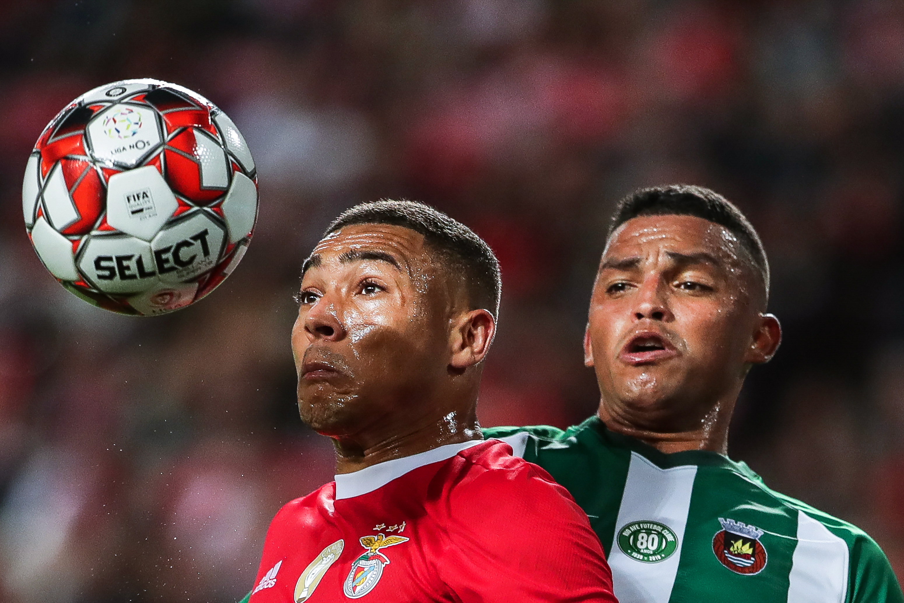 关于窗口期葡超传出新动向；达拉斯独行侠再遭质疑；管理层表态——质疑声仍在；高层口径保持一致的信息