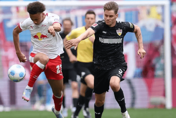 包含国际比赛日多特蒙德备战德甲，绝杀压哨细节曝光，引发热议，赛程密集仍需轮换的词条