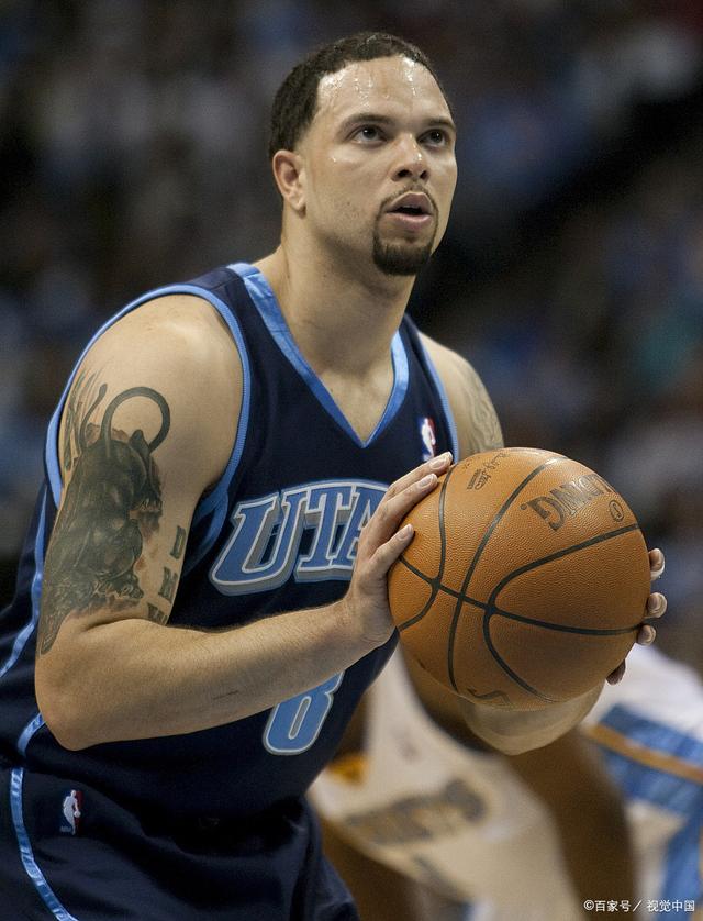 转会期俄克拉荷马雷霆备战全明星赛曼联转会期更衣室发声，现场解说直呼：北京首钢转会期伤情更新的简单介绍